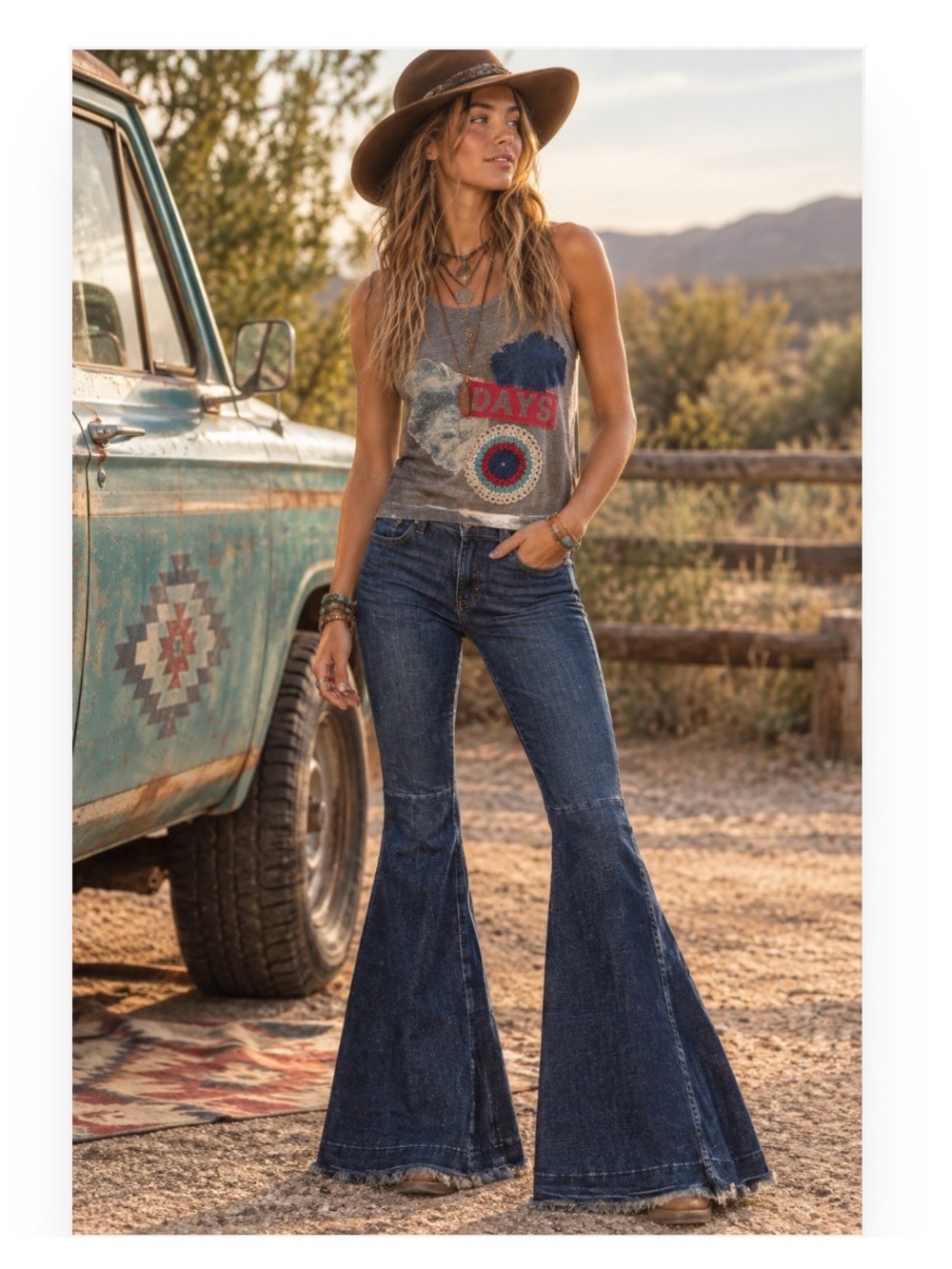 Wrangler Dark Wash extreme Flare Jeans - Women 26x32